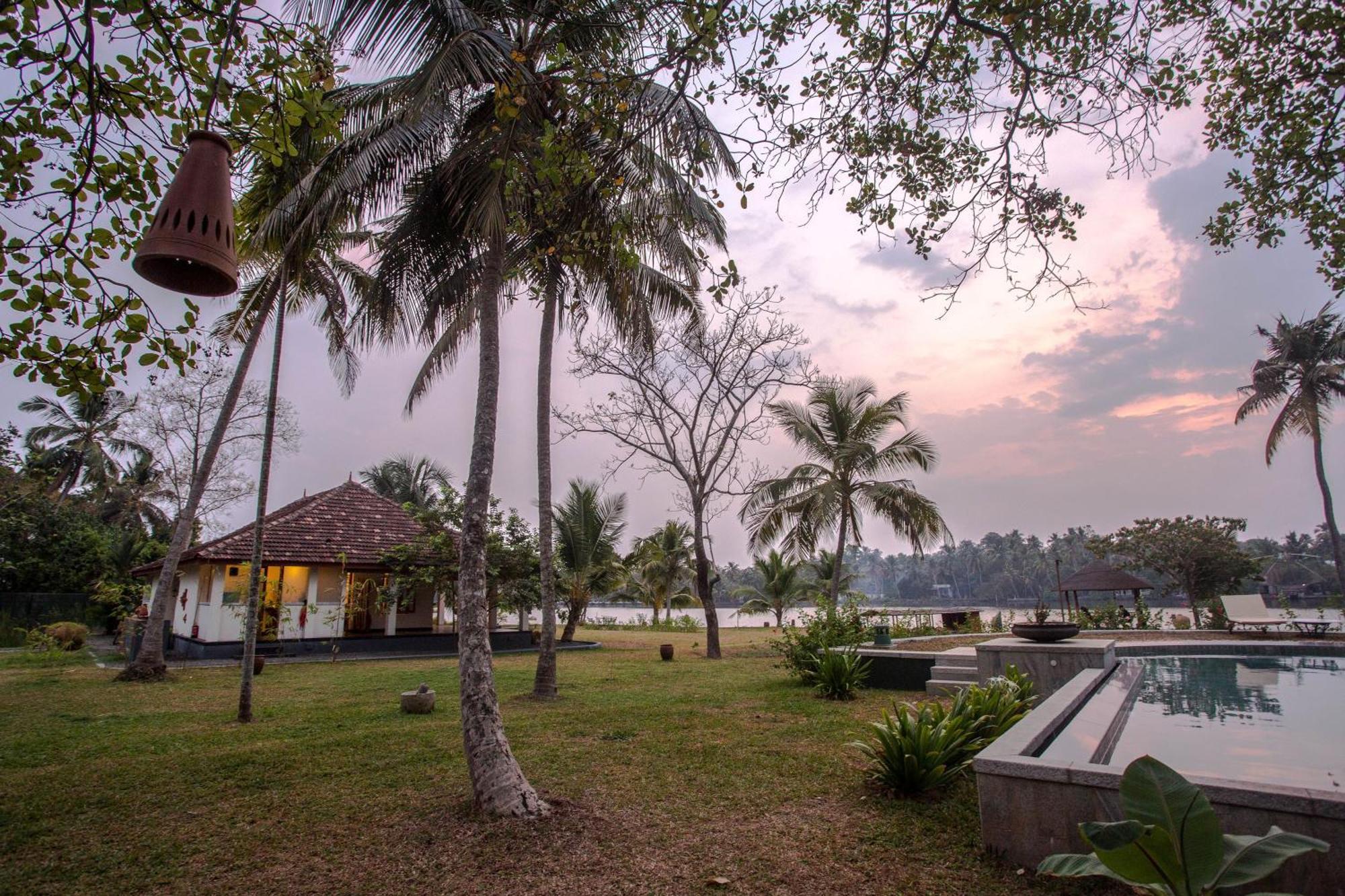 Baymaas Lake House Kochi 外观 照片